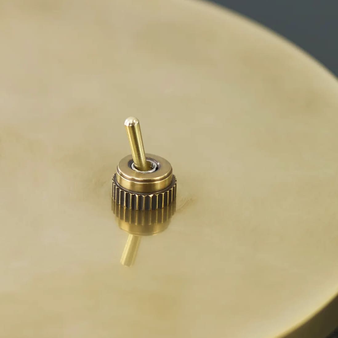 VCS_ARN_ARN3010HABBLK_DR3 Clemente Table Lamp in Hand-Rubbed Antique Brass with White