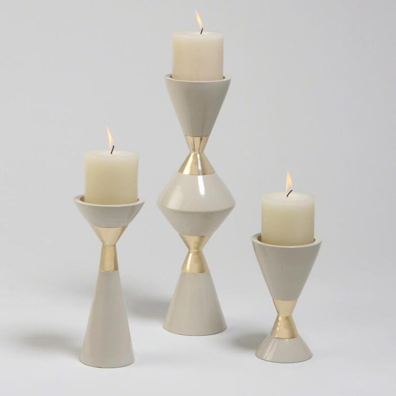 Hourglass Pillar Candleholder - Avenue Design Montreal