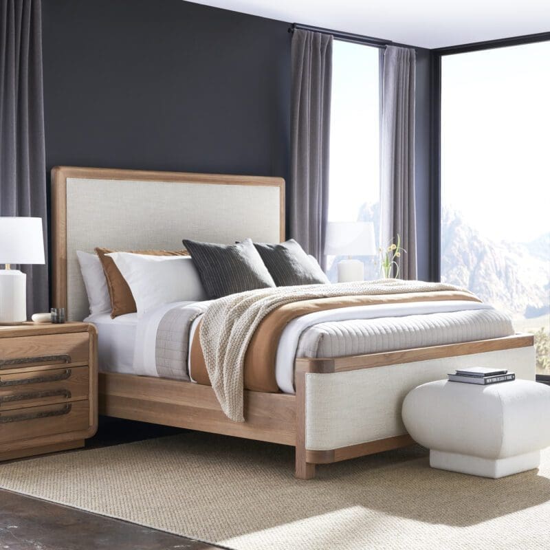 Form upholstered Bed - Avenue Design Montreal