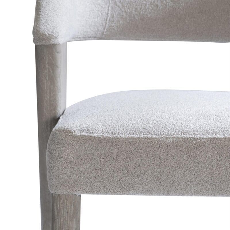 Forma Arm Chair - Avenue Design high end furniture in Montreal