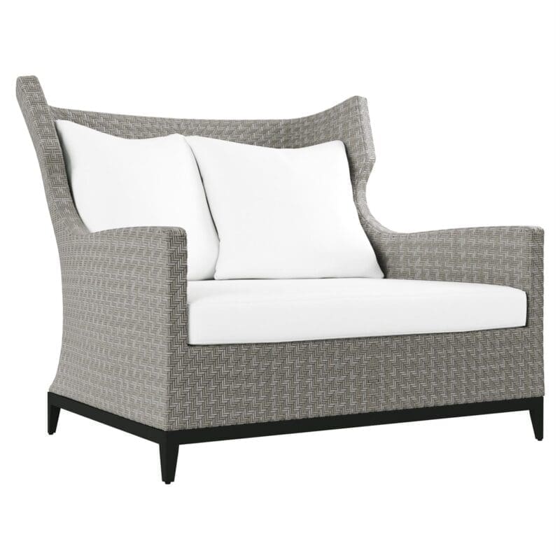Captiva Outdoor Chair 1/2 - Avenue Design high end outdoor furniture in Montreal