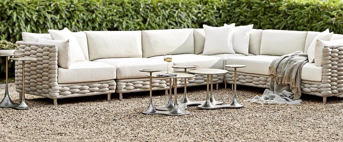 Outdoor sectional - Avenue Design high end furniture in Montreal